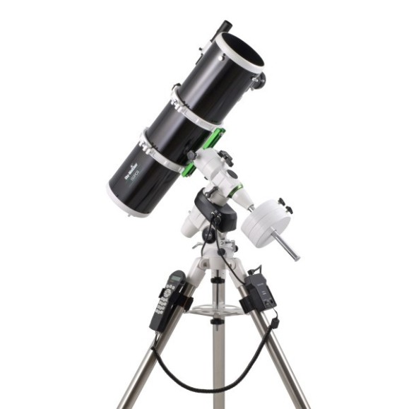 Télescope Newton SkyWatcher Black Diamond Black Diamond Dual Speed 150/750 NEQ5 PRO GOTO