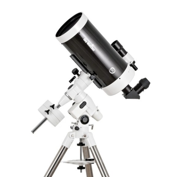 Télescope Maksutov-Cassegrain SkyWatcher 180/2700mm avec monture NEQ5